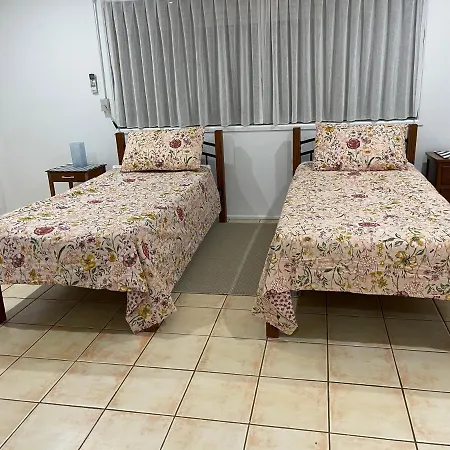 Tamborine Accommodation 84 Eagle Heights Road 6 Bedroom 3 Baths Parking Complete Holiday Home Mount Tamborine Exterior photo