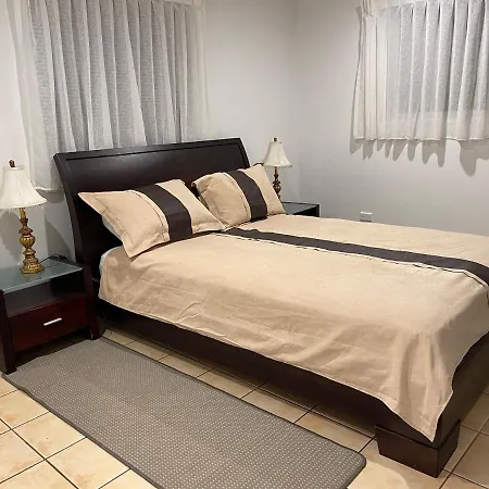Tamborine Accommodation 84 Eagle Heights Road 6 Bedroom 3 Baths Parking Complete Holiday Home Mount Tamborine Exterior photo