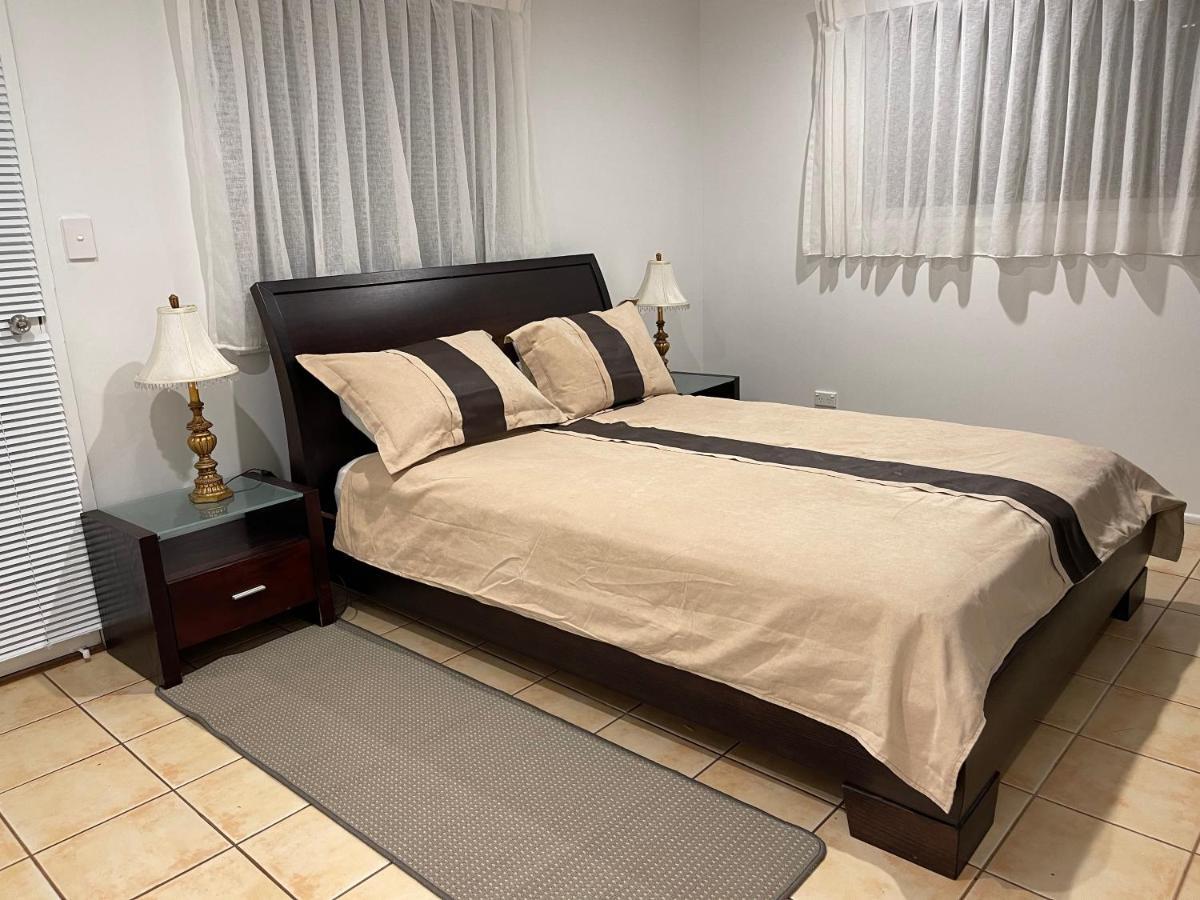 Holiday home Tamborine 84 Eagle Heights Road 6 Bedroom 3 Baths Parking Complete Mount Tamborine